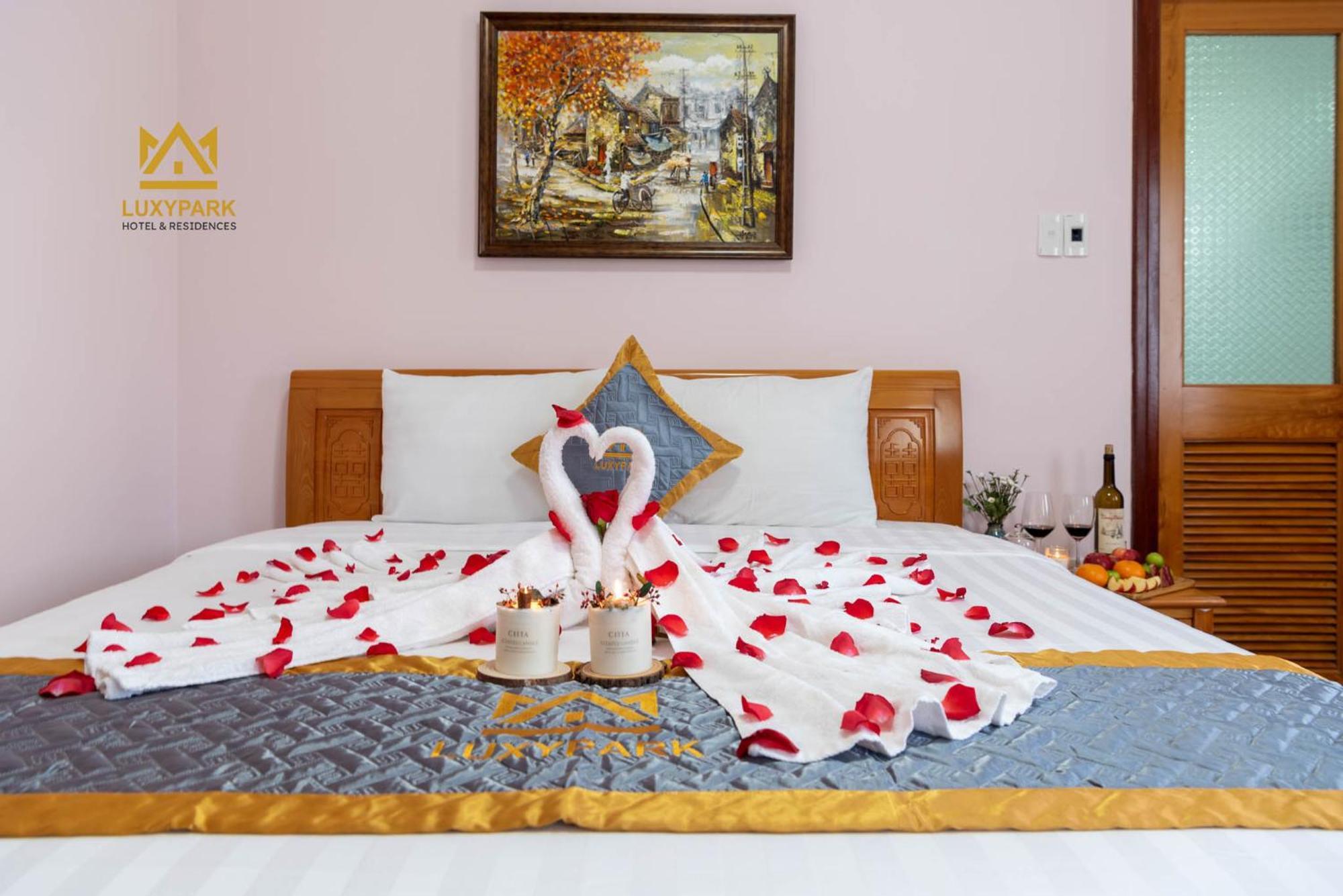 Luxy Park Hotel - Phu Quoc Centre Luaran gambar
